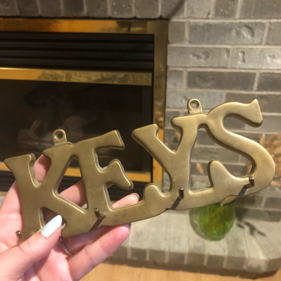 Vintage Brass “KEYS” Hooks - Picture 2 of 9